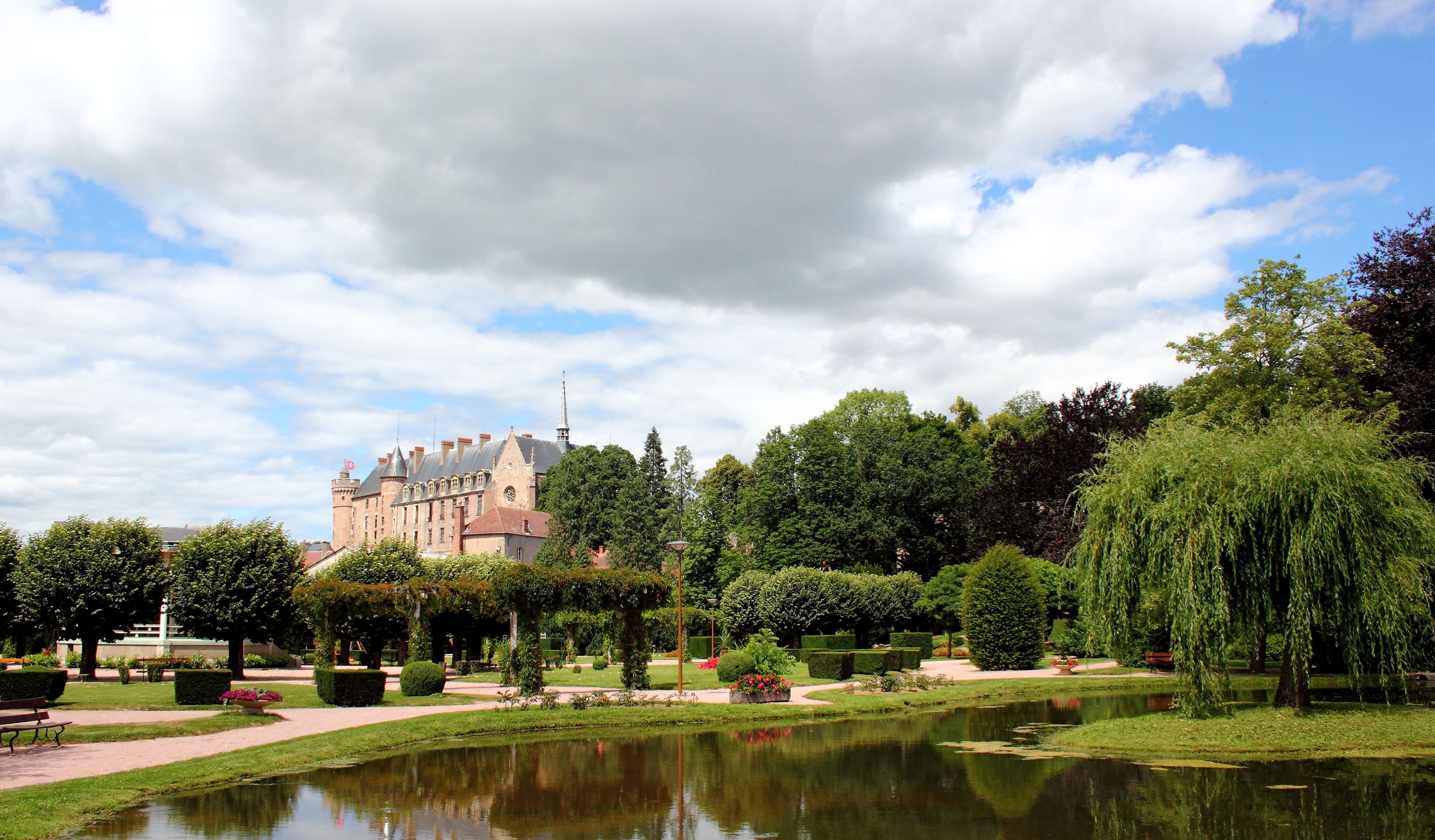accueil-office-de-tourisme-du-pays-de-lapalisse